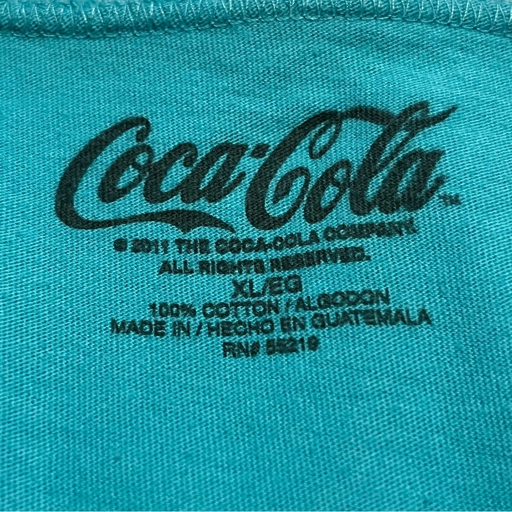 Coca Cola Women's Blue Graphic Tee~V-Neck~XL~100% Cotton - Picture 3 of 6